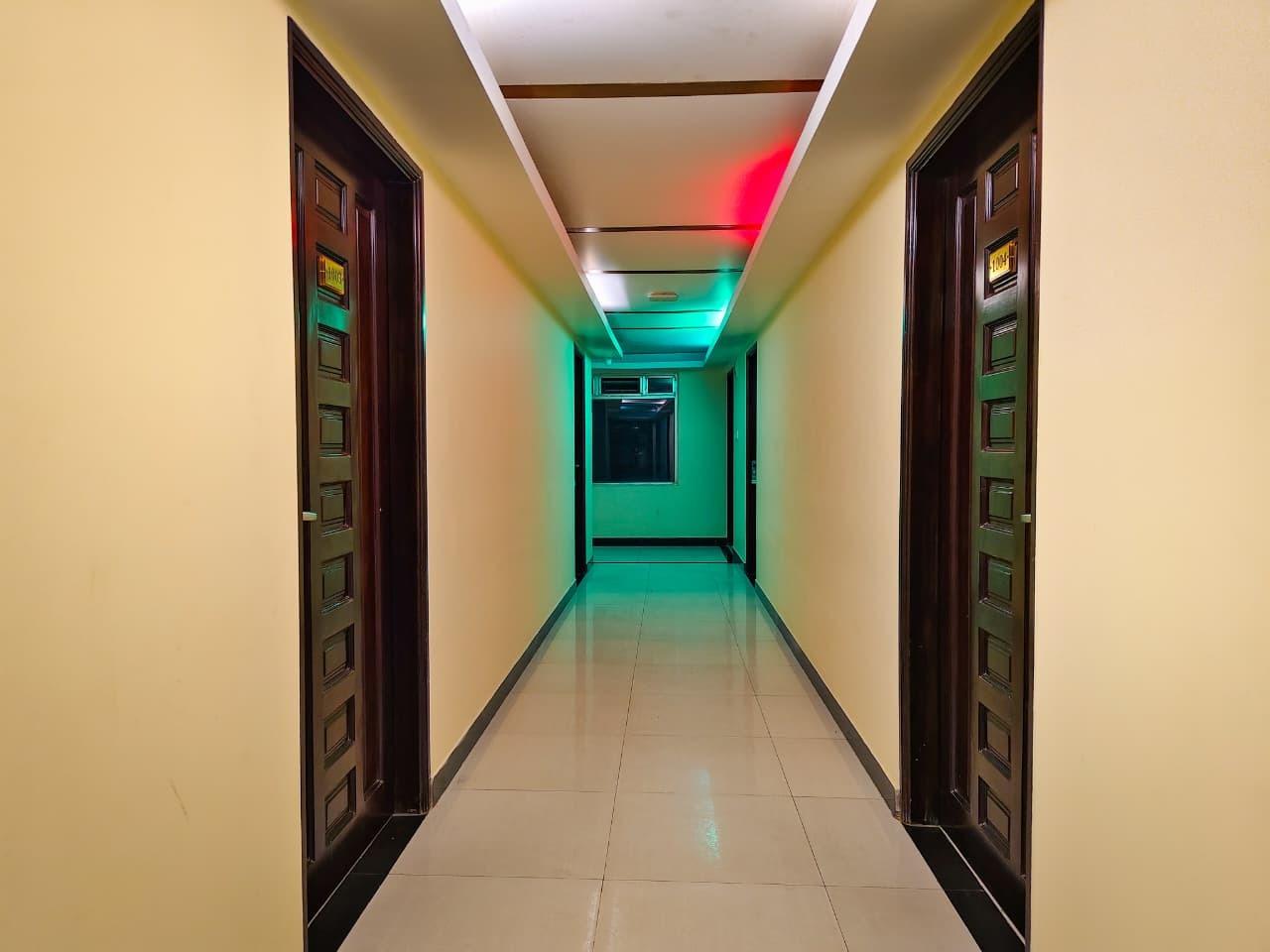 Premier Double King with Balcony (Higher Floor)
